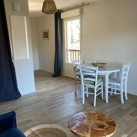 Logement Vue Montagne Apartamento *